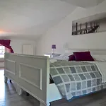 公寓 Corte Del Garda 卡斯特努沃德加尔达